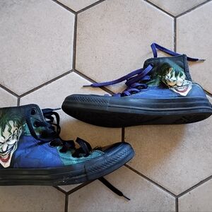 Joker High-Top Converse